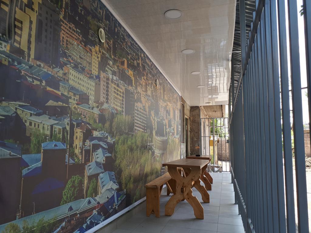 Hostel Vagary Erévan Extérieur photo