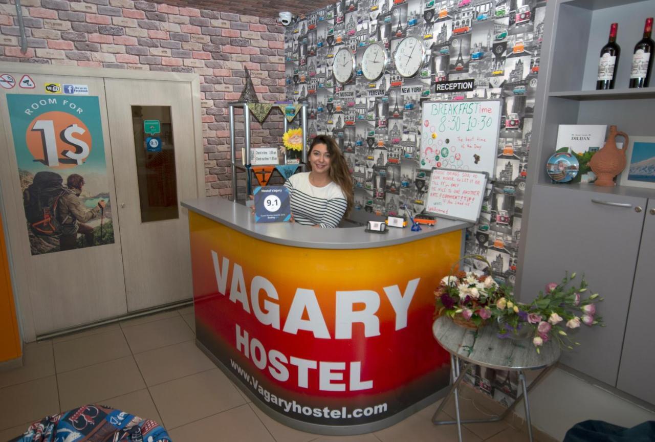 Hostel Vagary Erévan Extérieur photo